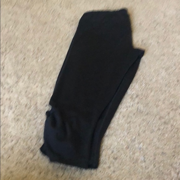 Workout capris - Picture 2 of 4